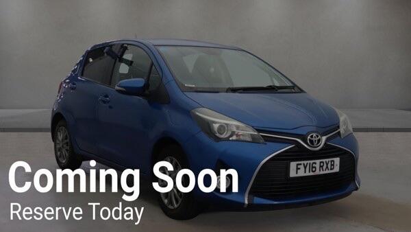 Toyota Yaris view 14