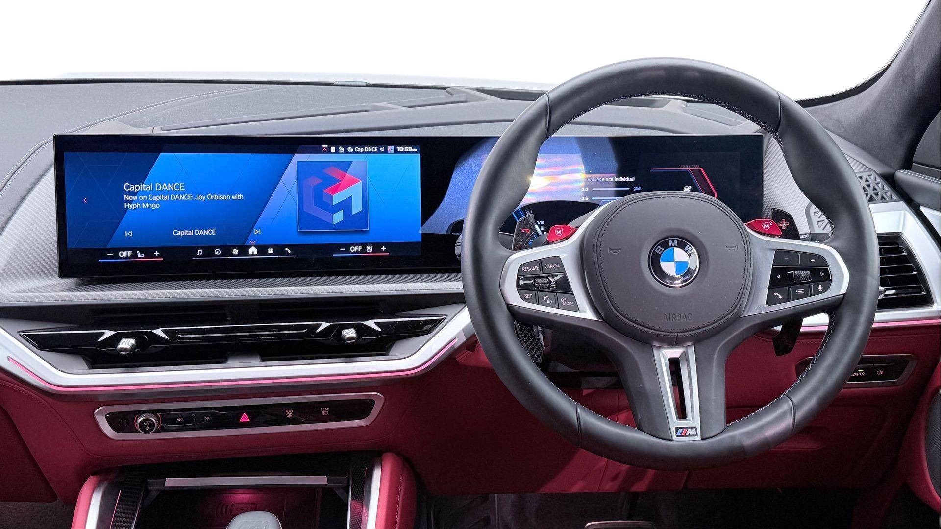 BMW XM view 5