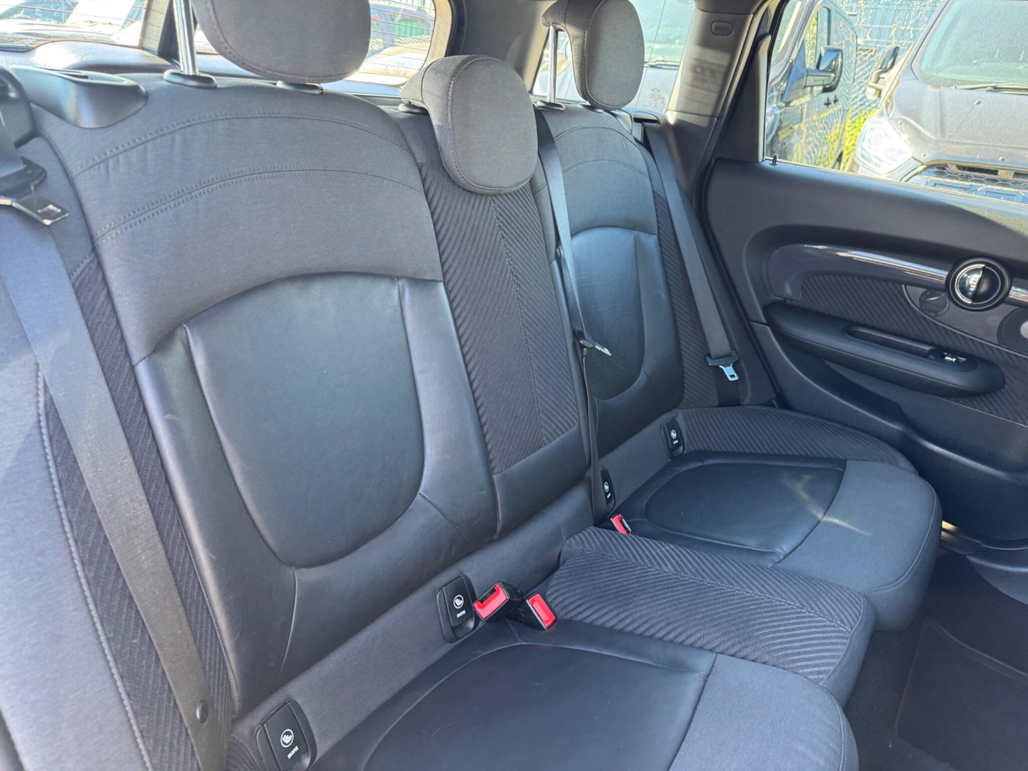 Mini Clubman view 23
