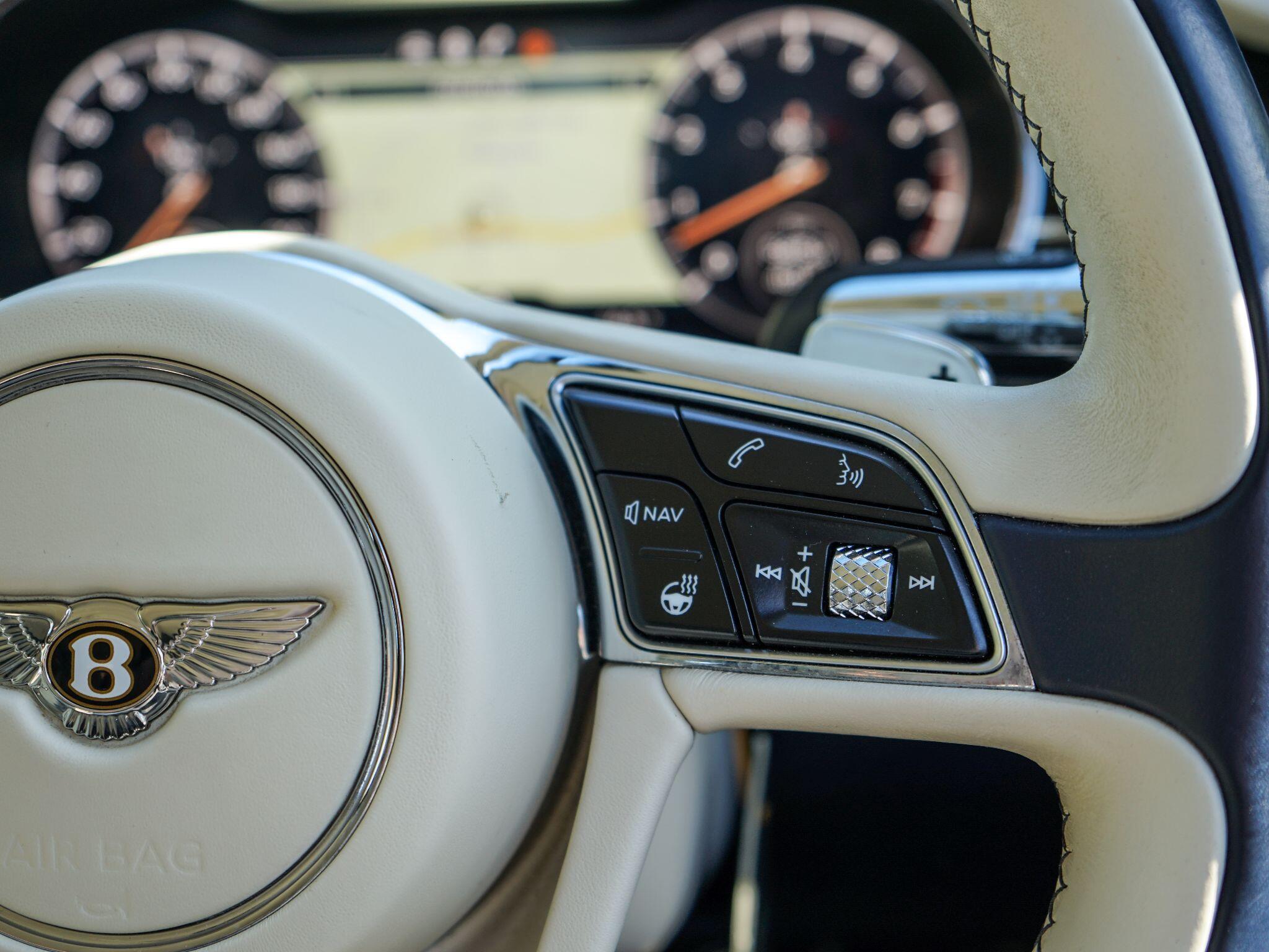 Bentley Continental view 36