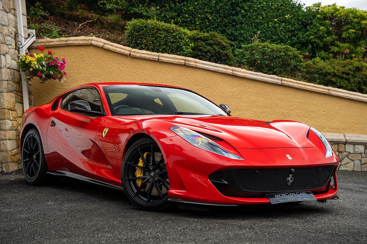 Ferrari 812 view 28