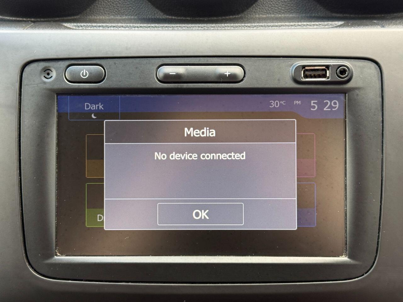 Dacia Duster view 25