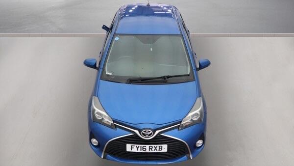 Toyota Yaris view 7