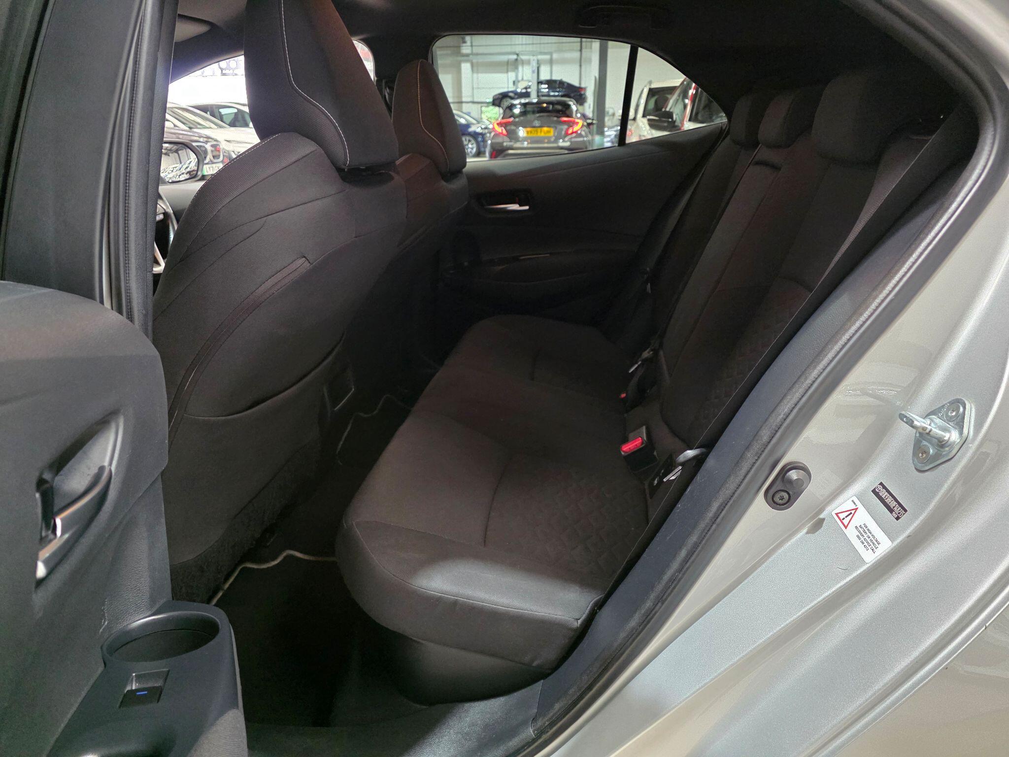 Toyota Corolla view 21