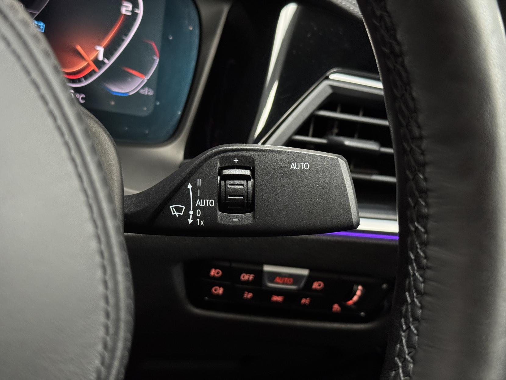 BMW 3 Series view 45