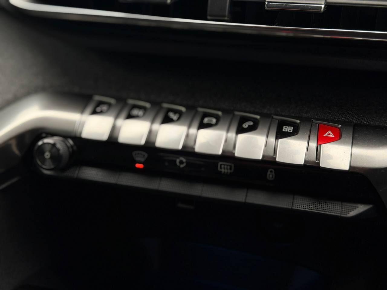 Peugeot 3008 view 42