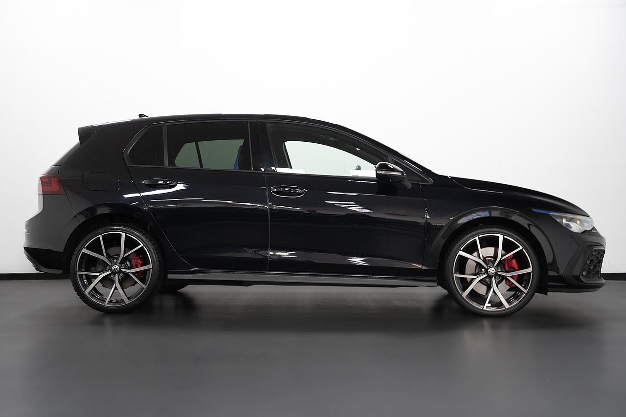 Volkswagen Golf view 33