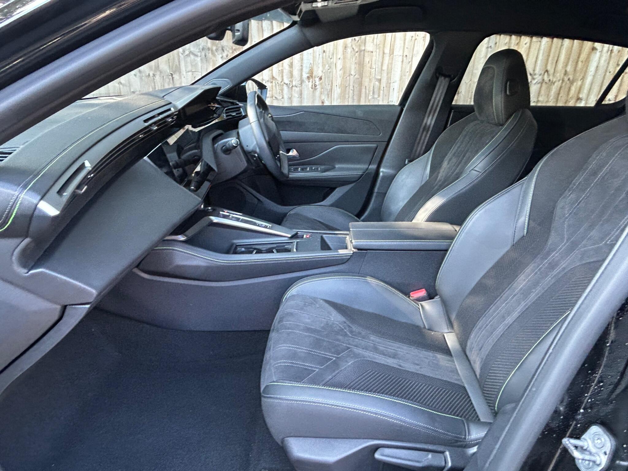 Peugeot 308 view 32