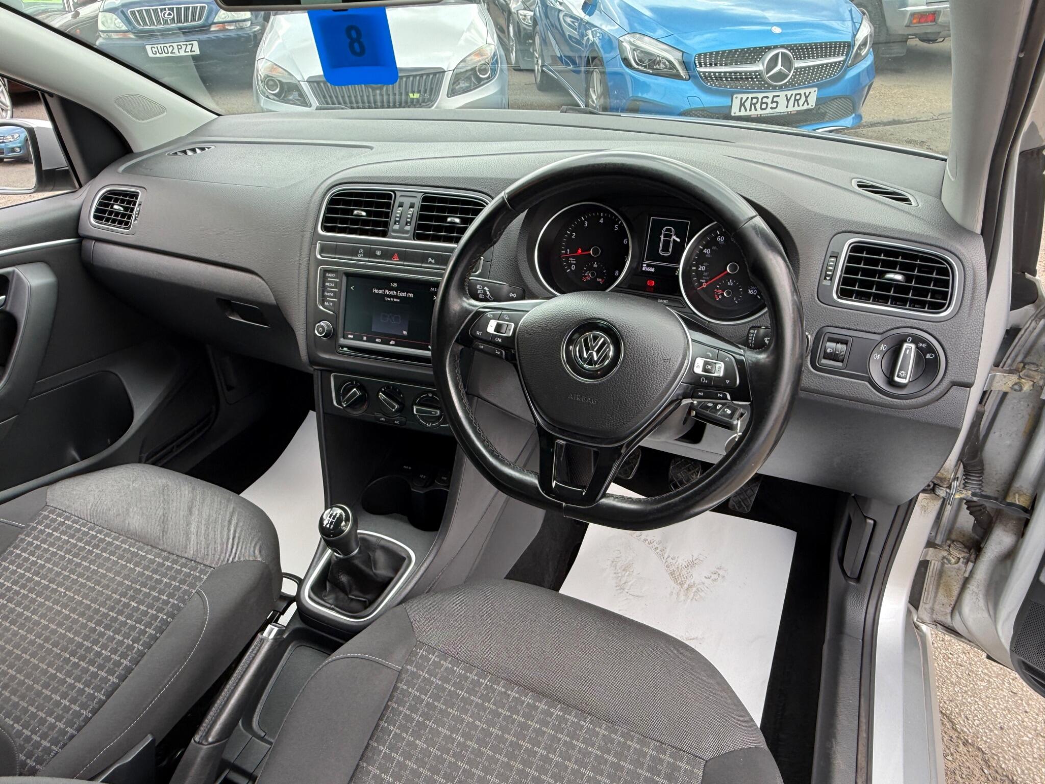 Volkswagen Polo - Image 29