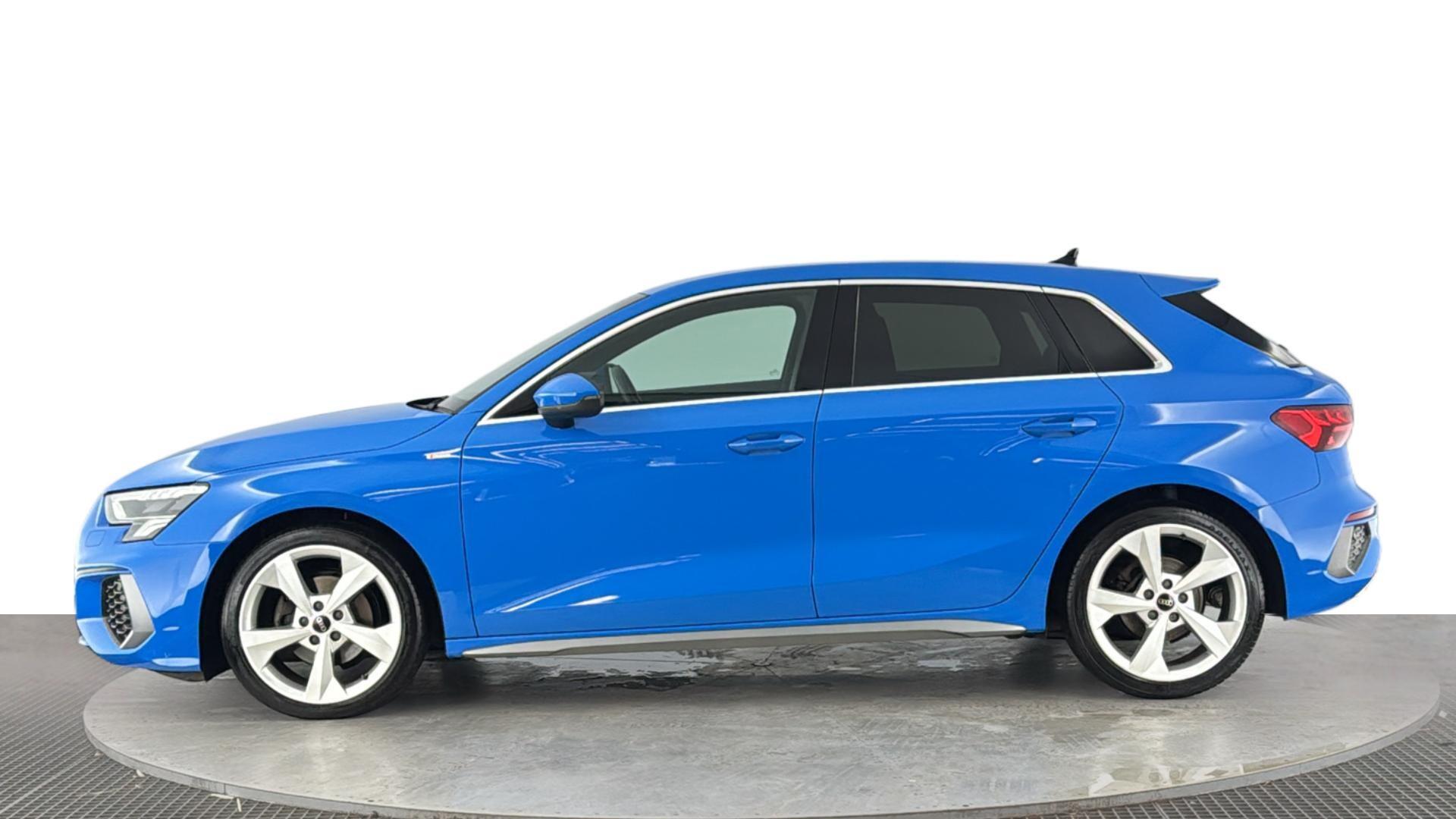 Audi A3 view 7