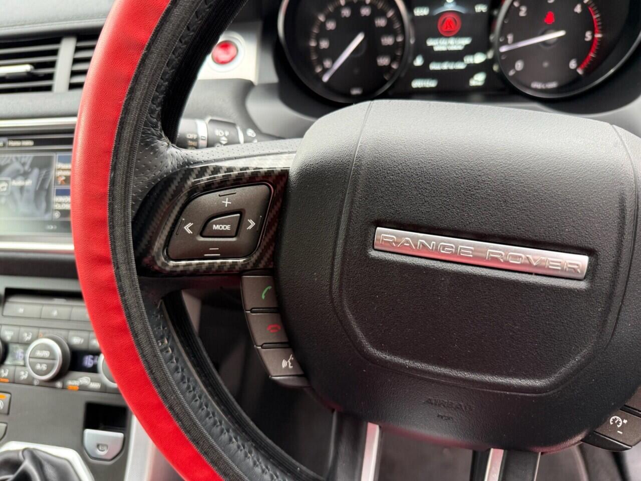 Land Rover Range Rover Evoque view 20