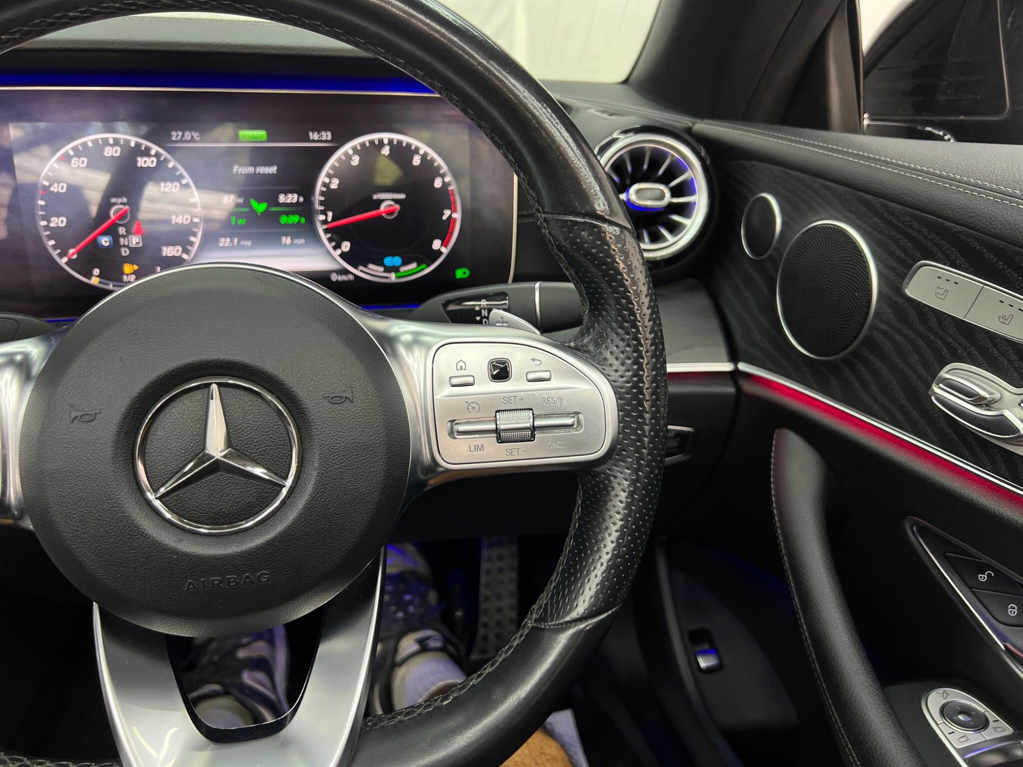 Mercedes-Benz E Class view 45