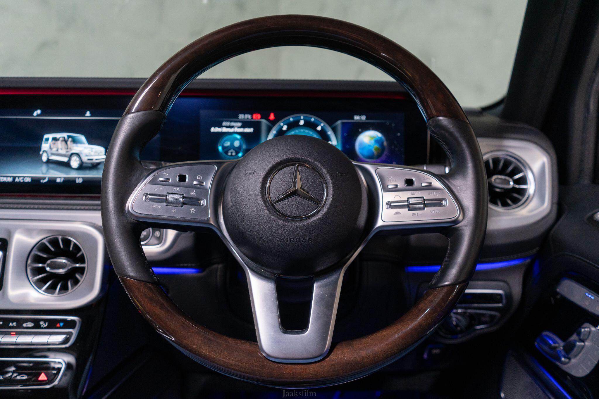 Mercedes-Benz G-Class view 43