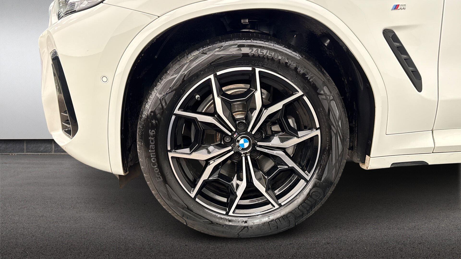 BMW X3 view 14