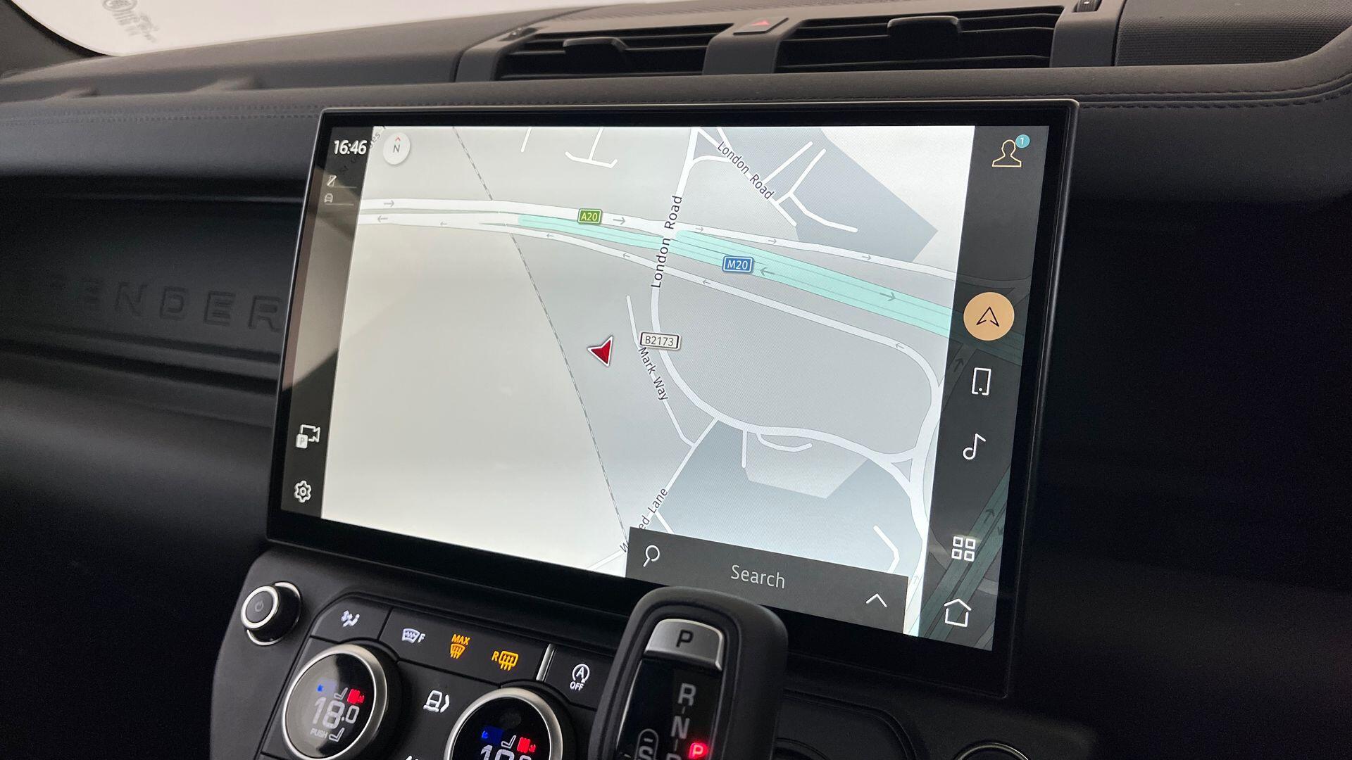 Land Rover Defender view 14