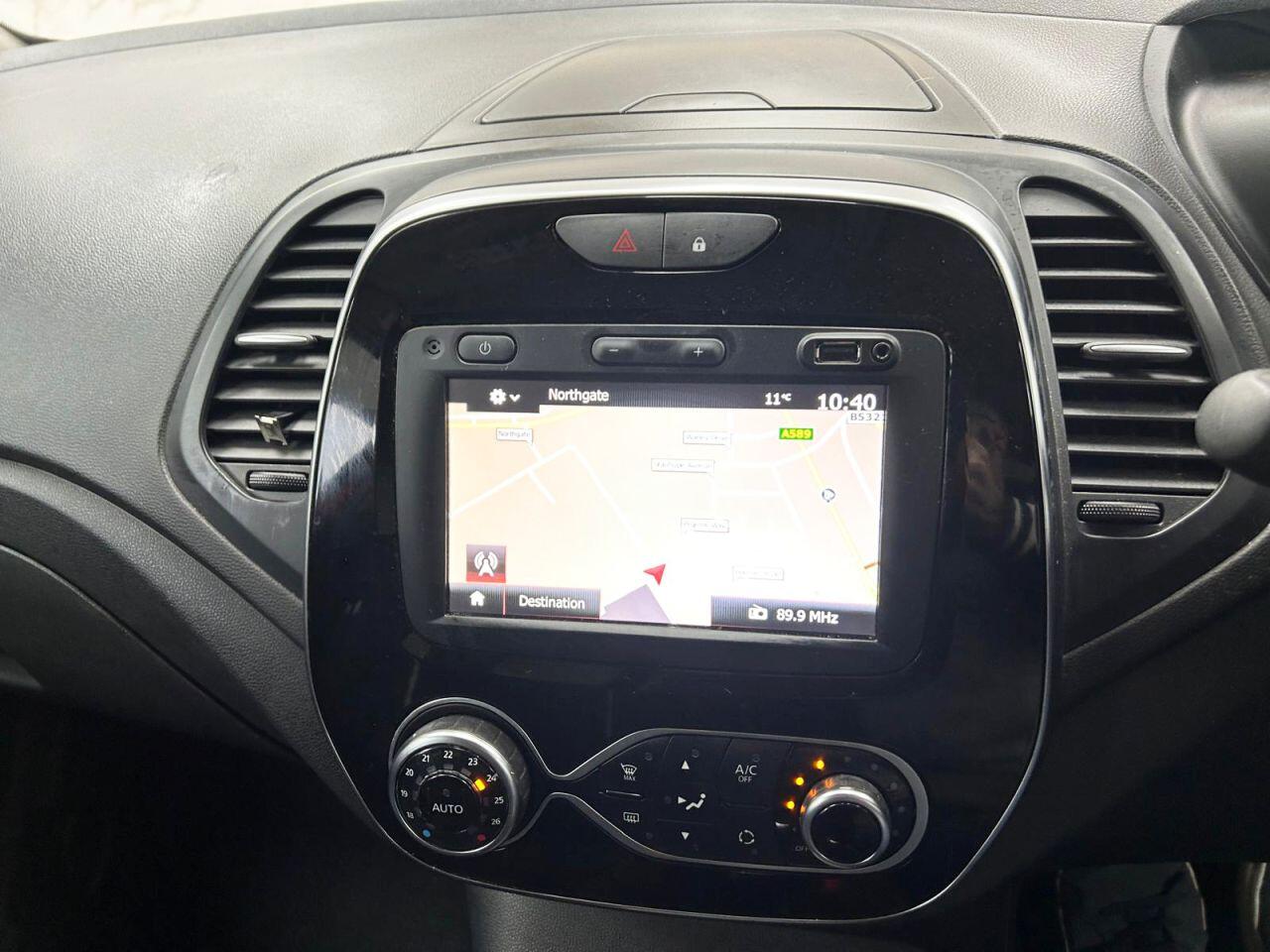 Renault Captur view 17
