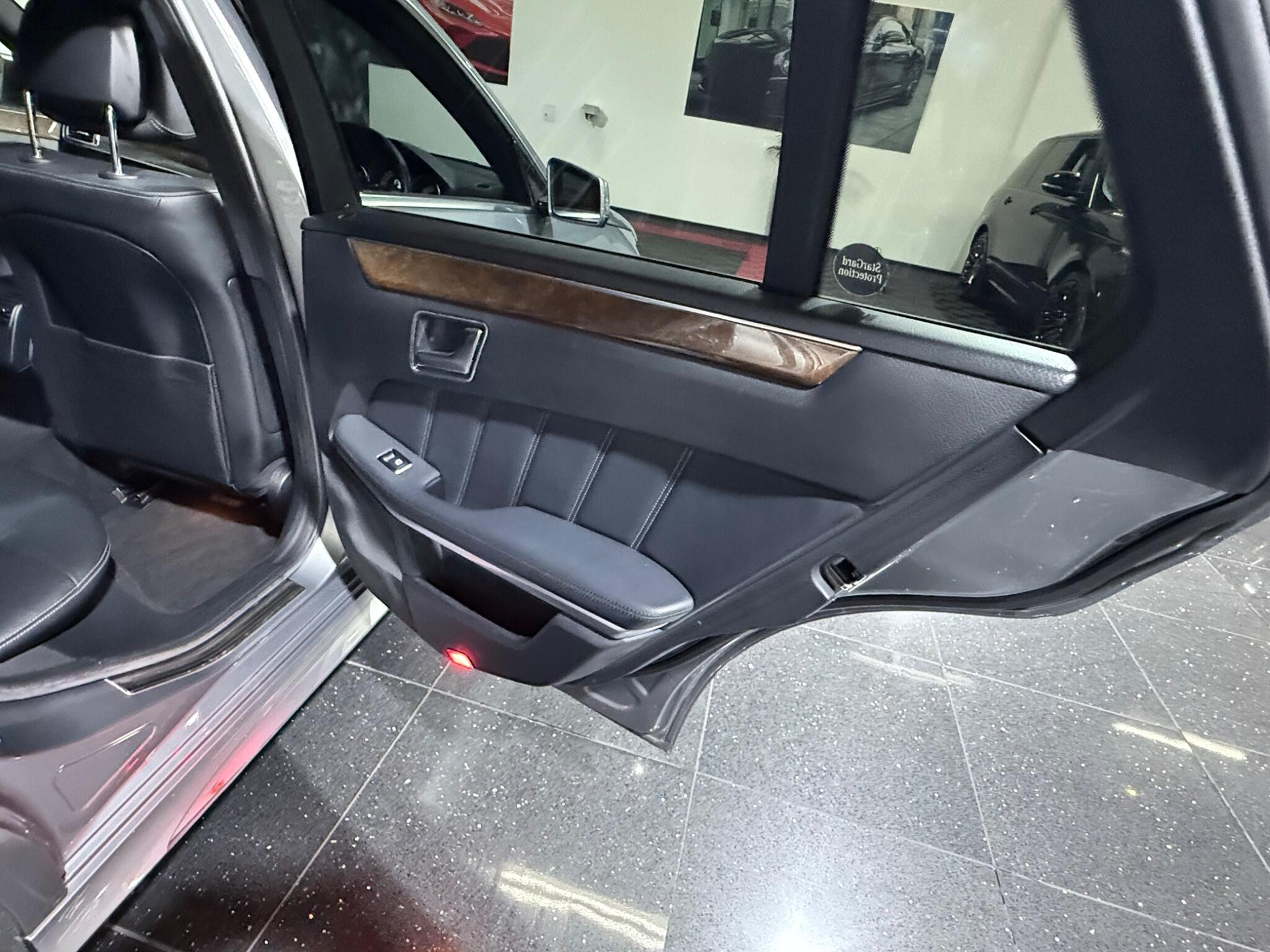 Mercedes-Benz E-Class view 55