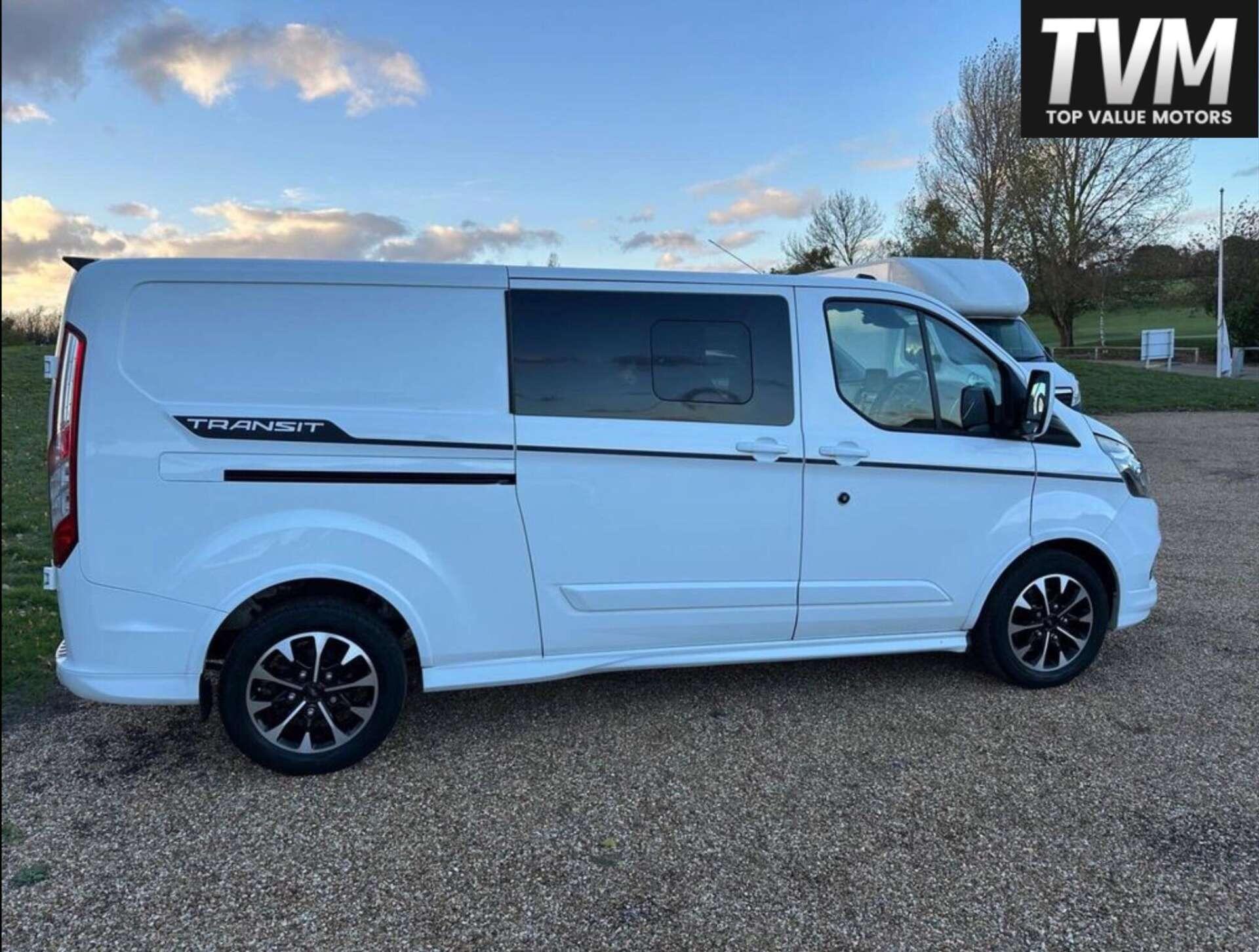 Ford Transit Custom view 8