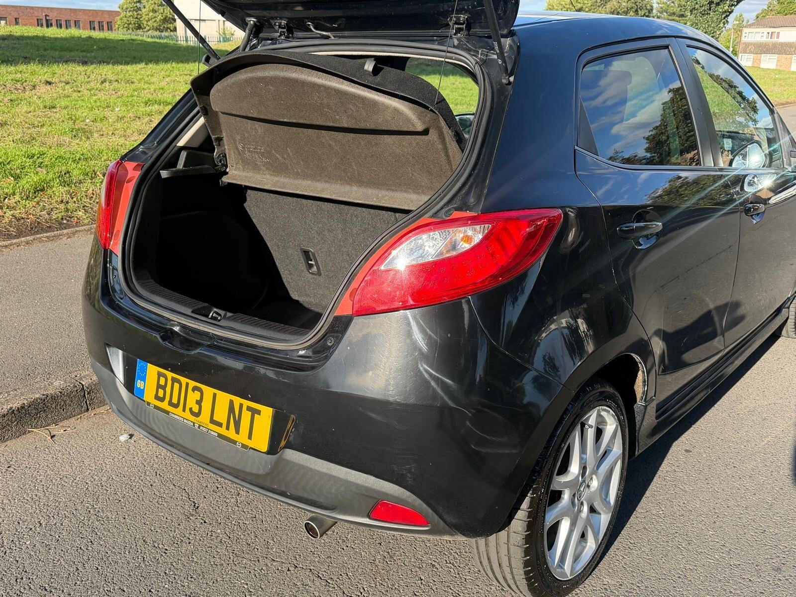 Mazda Mazda2 view 10