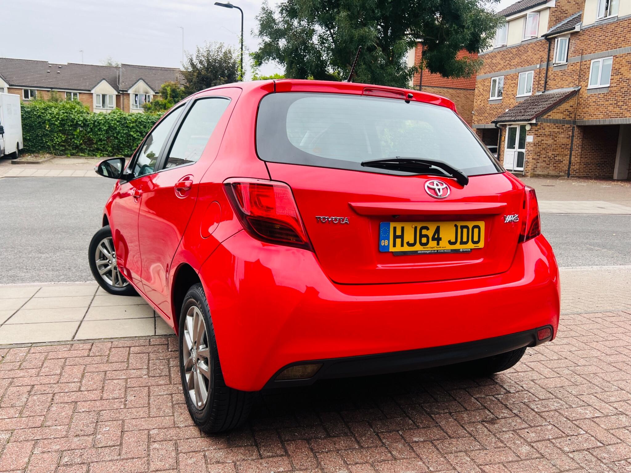 Toyota Yaris view 18