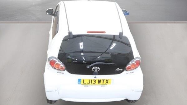 Toyota Aygo view 10