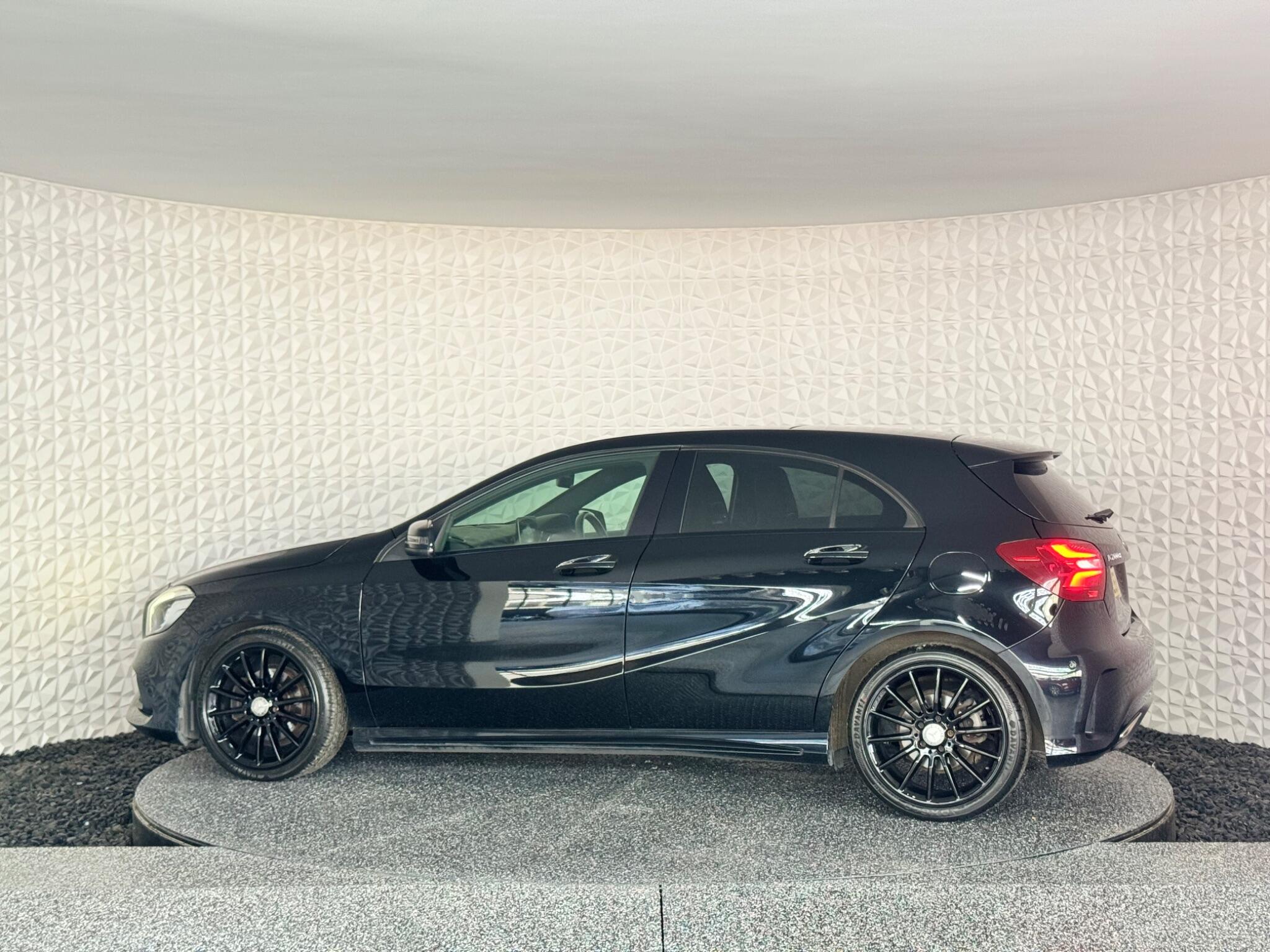Mercedes-Benz A-Class view 20