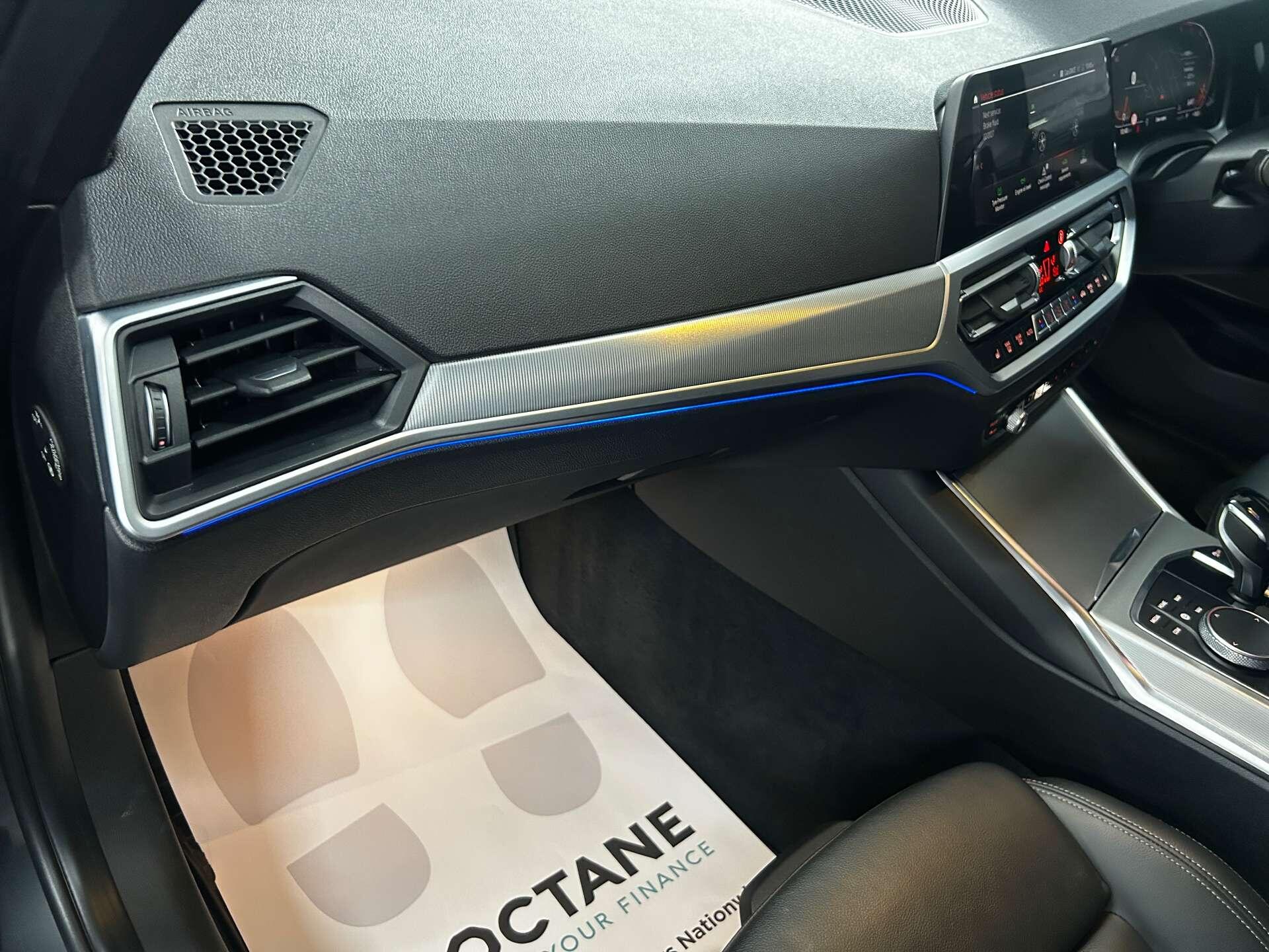BMW 3 Series view 70