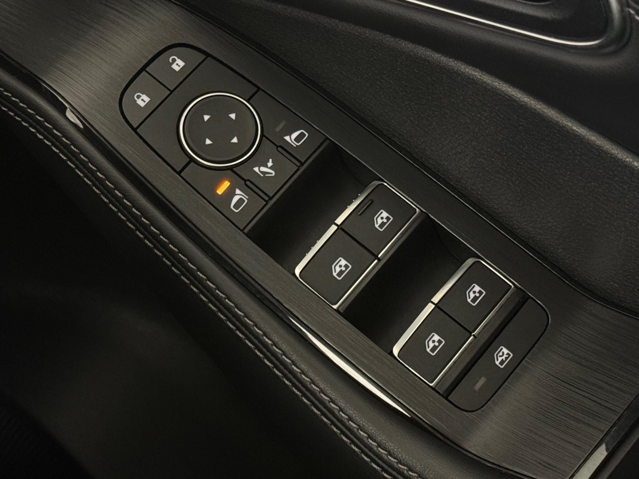 Nissan X-Trail view 30