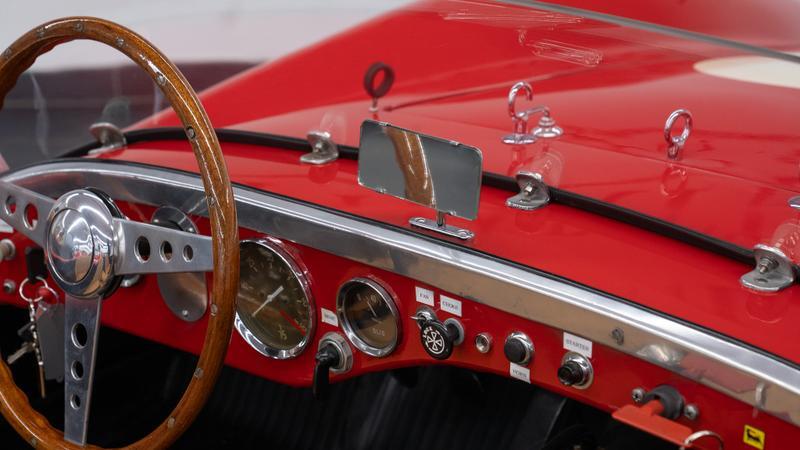 Fiat 1100 view 28