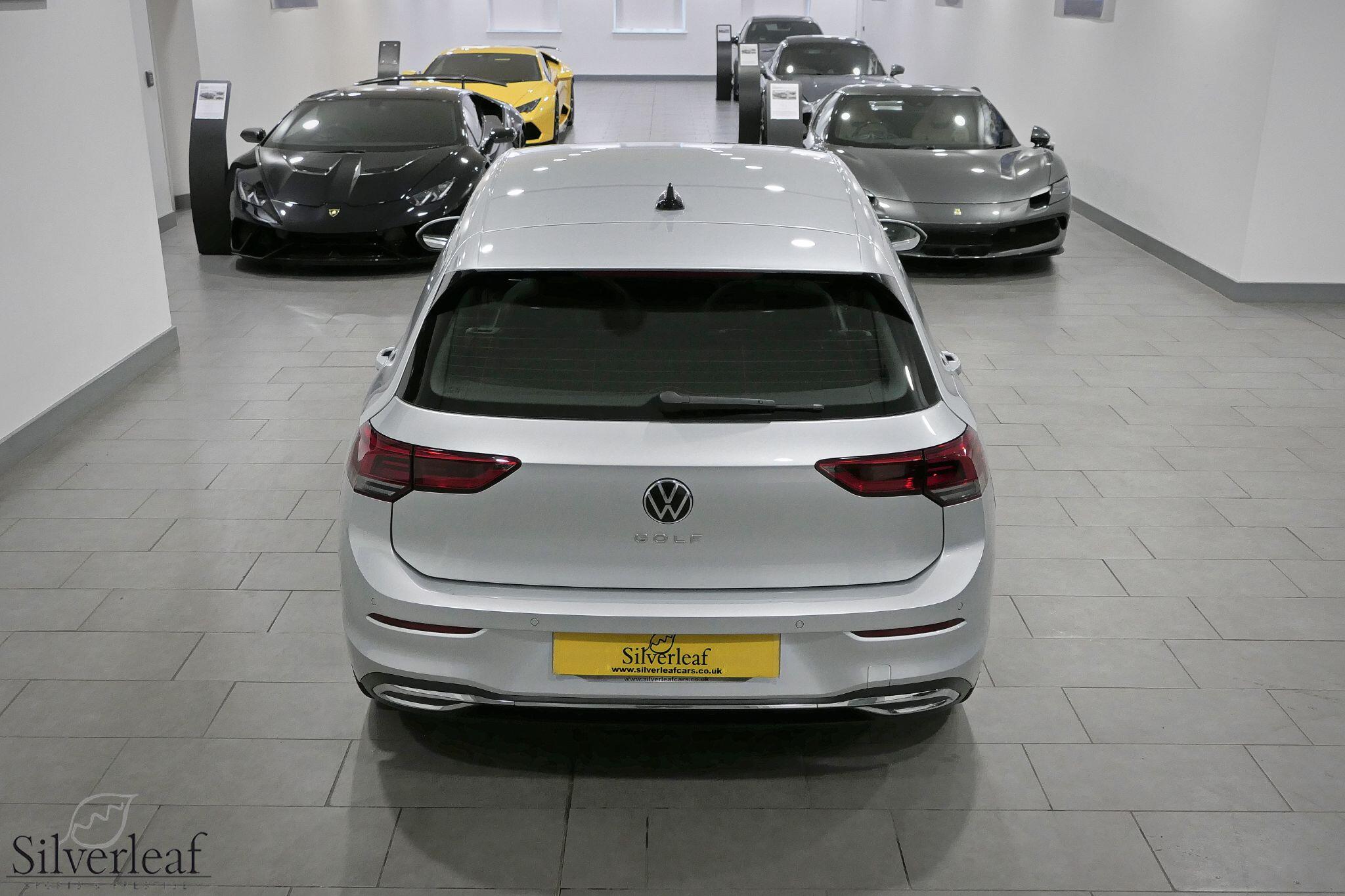 Volkswagen Golf view 38