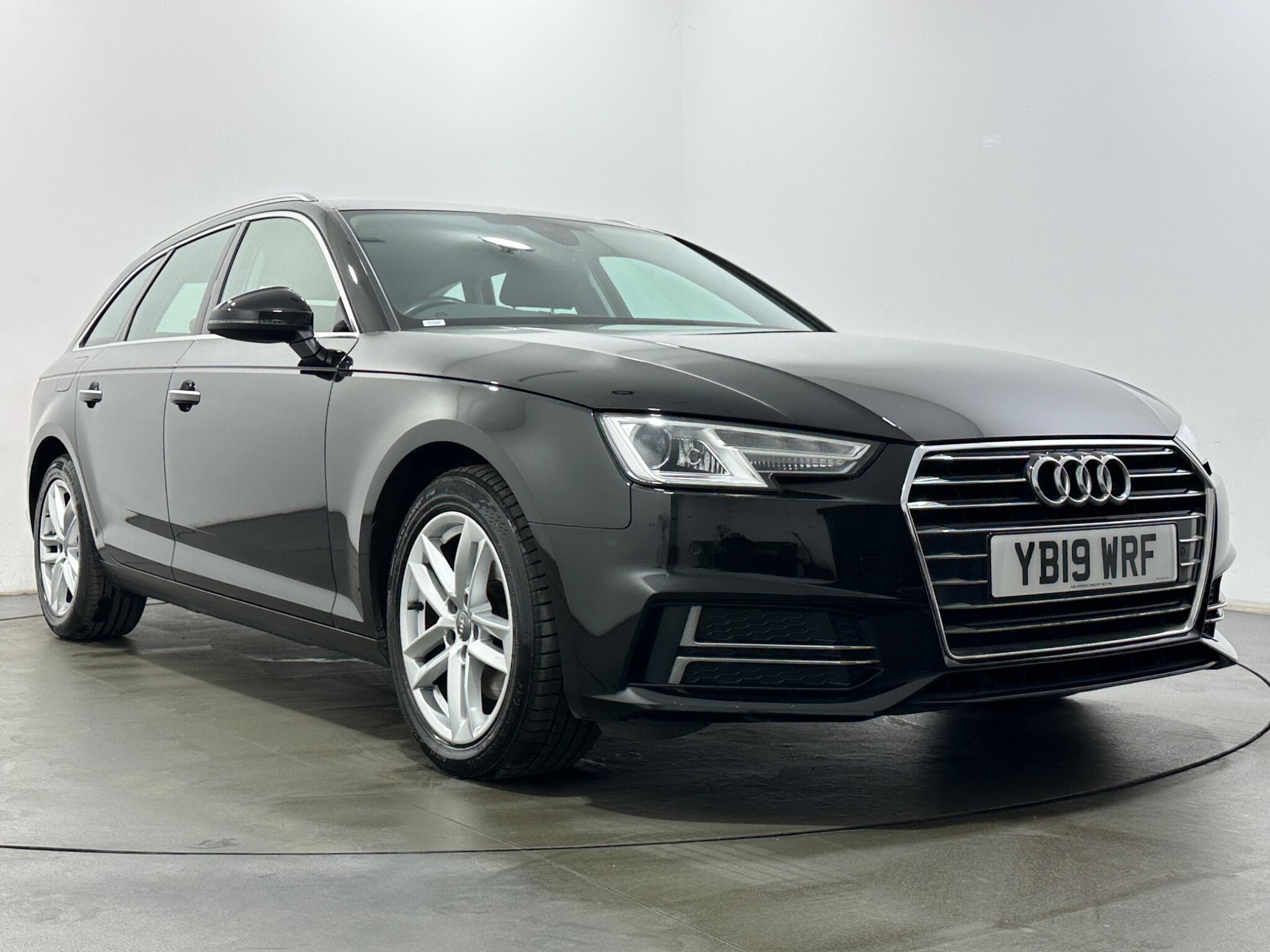 Audi A4 view 51
