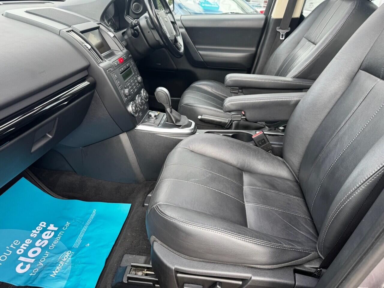 Land Rover Freelander view 35
