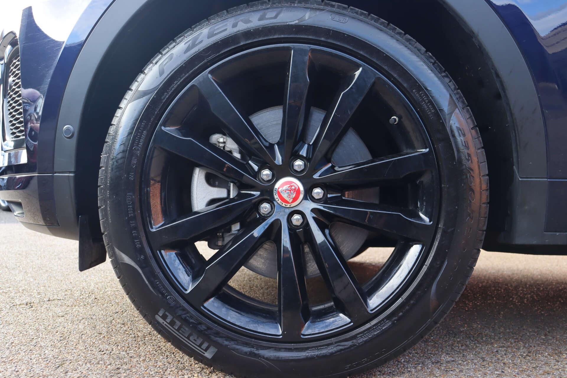 Jaguar E-Pace view 21