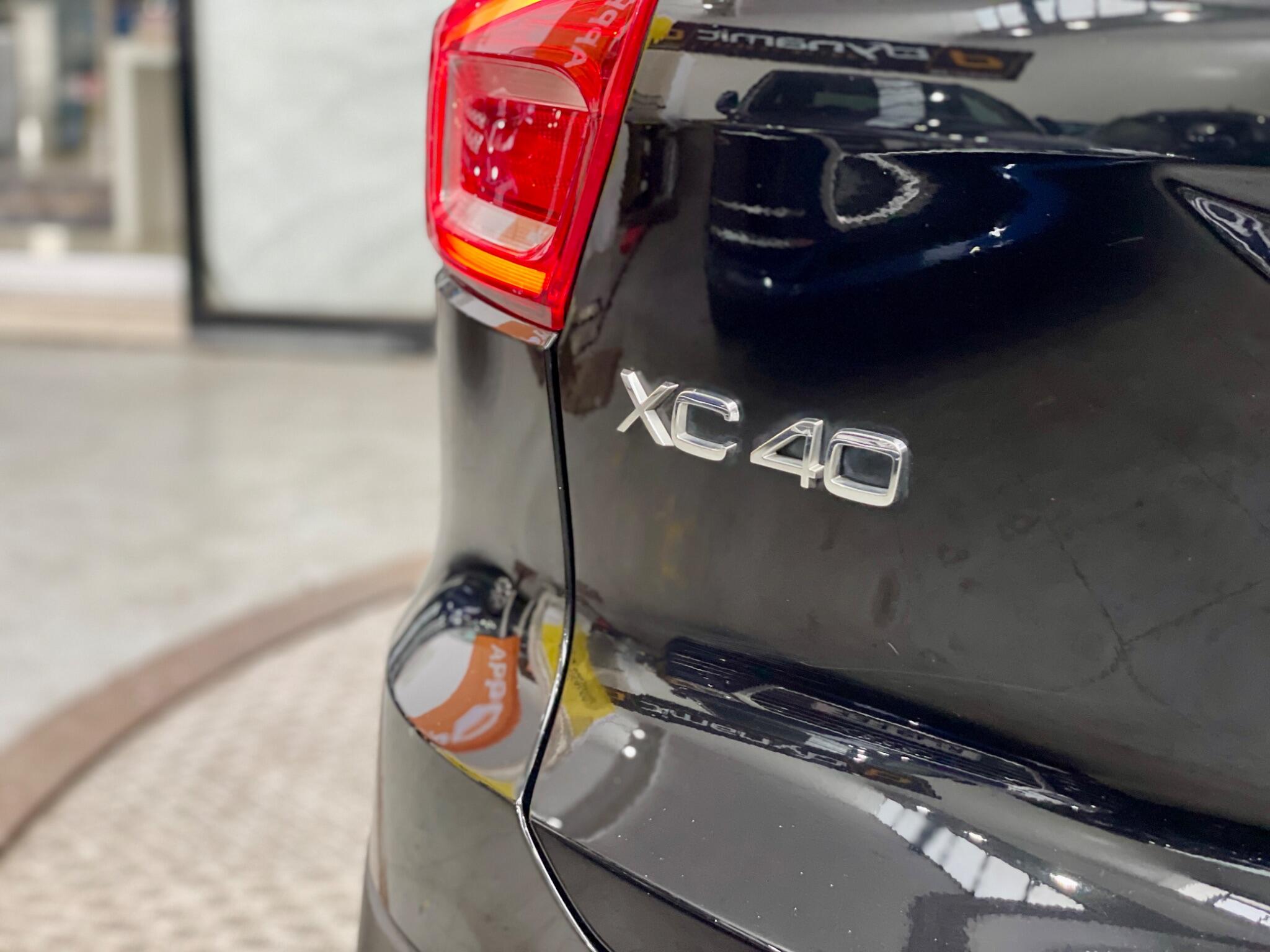 Volvo XC40 view 24