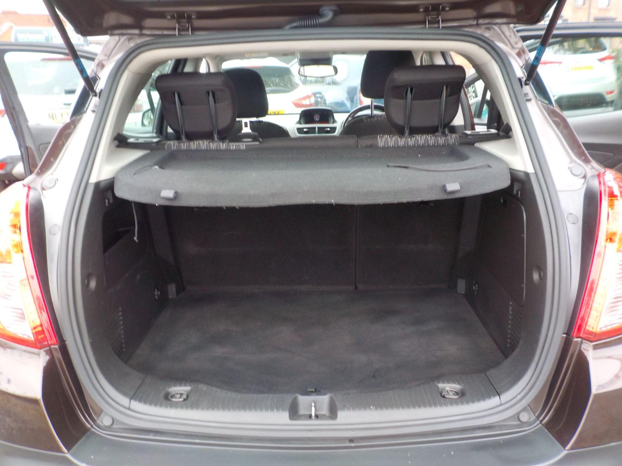 Vauxhall Mokka 1.6 CDTi ecoFLEX Tech Line 2WD Euro 6 (s/s) 5dr