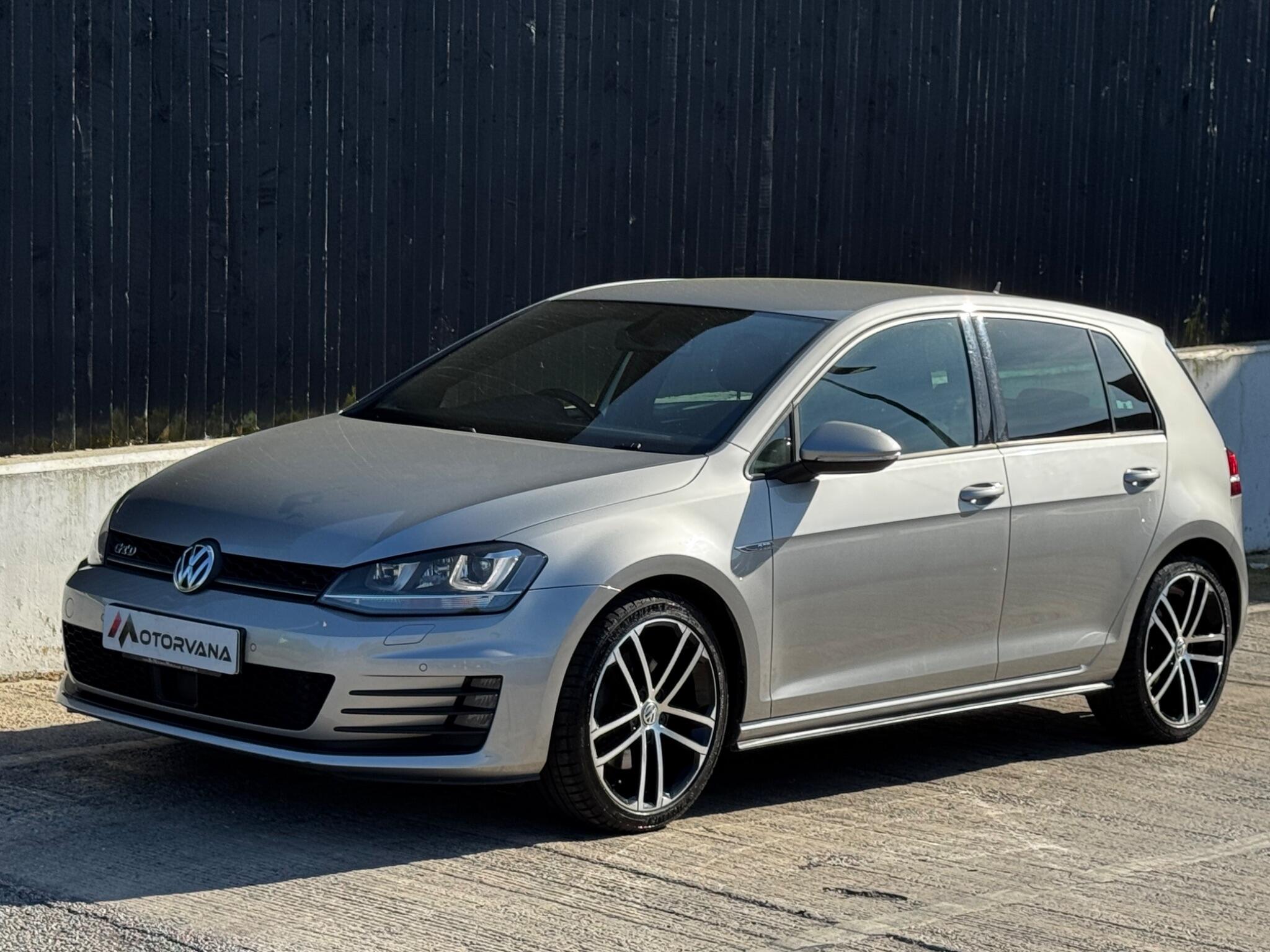 Volkswagen Golf view 10