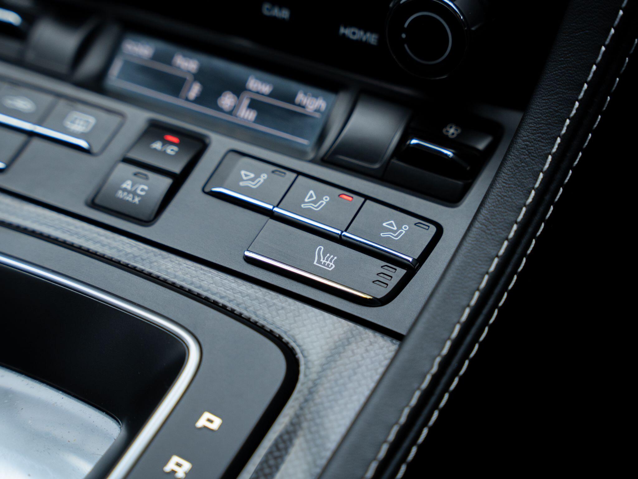 Porsche Cayman view 24