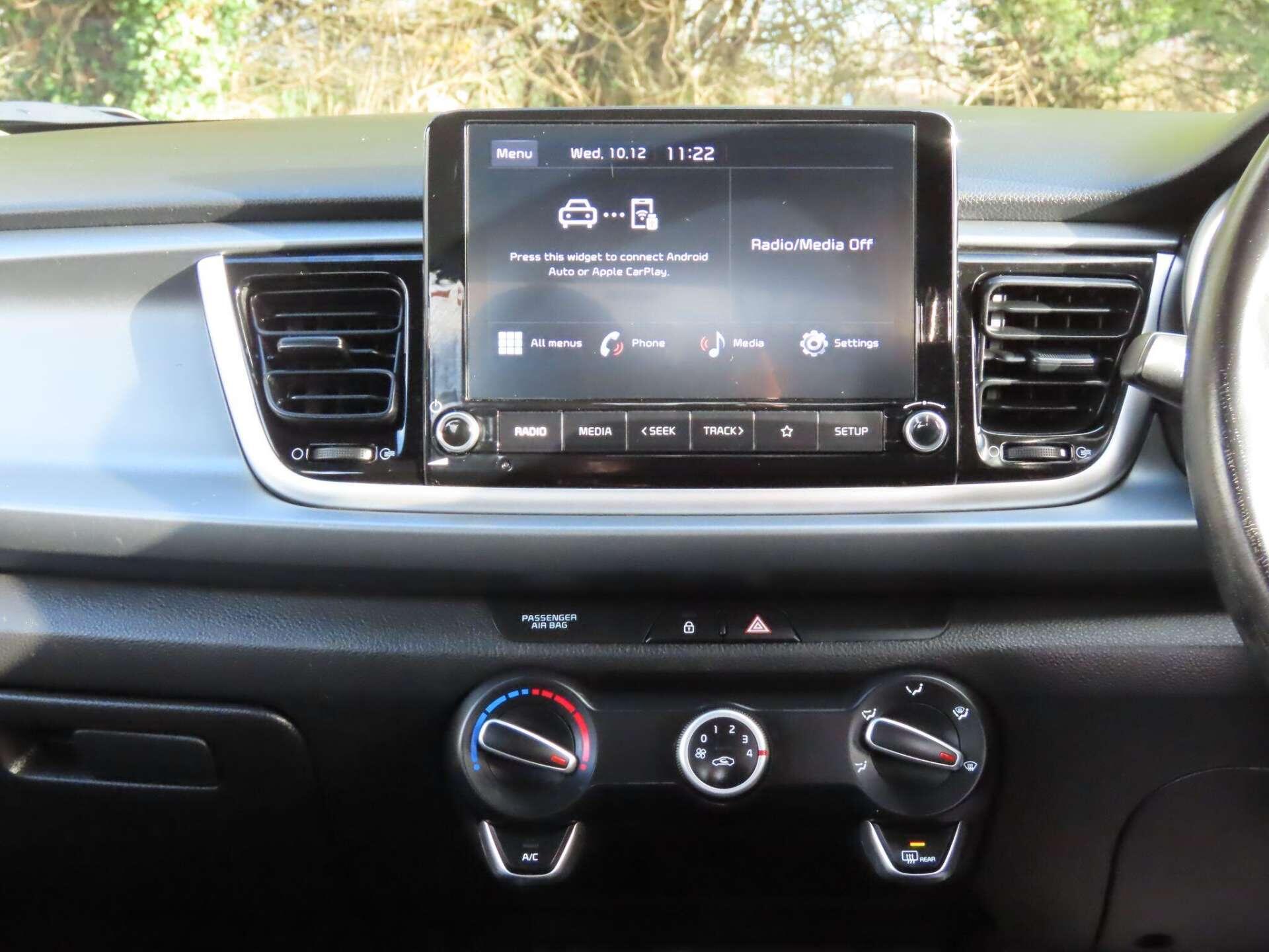 Kia Rio view 10