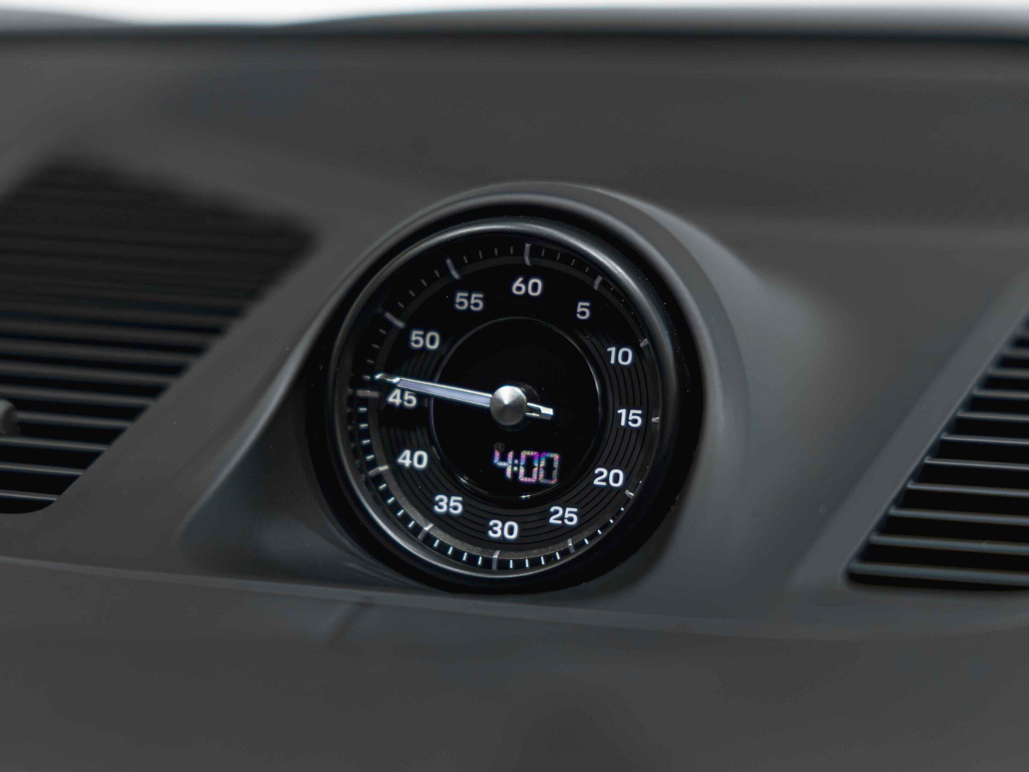 Porsche Cayenne view 17