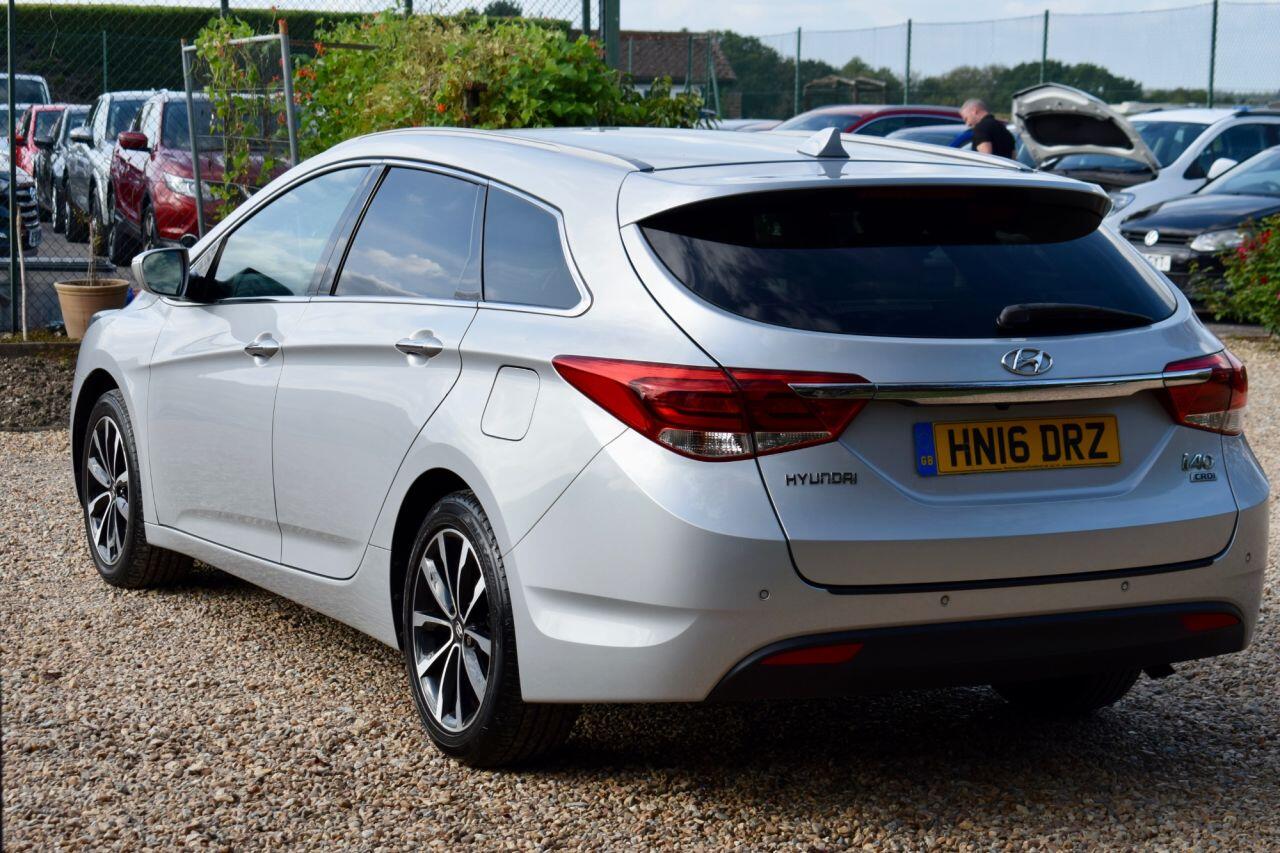 Hyundai i40 view 10