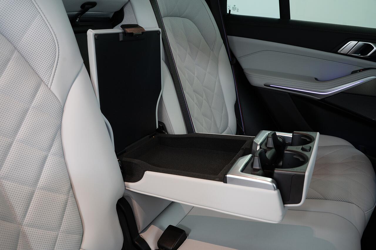 BMW X5 view 17