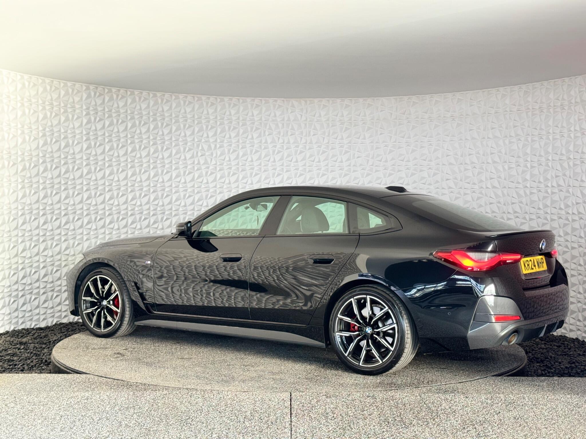 BMW 4 Series view 18