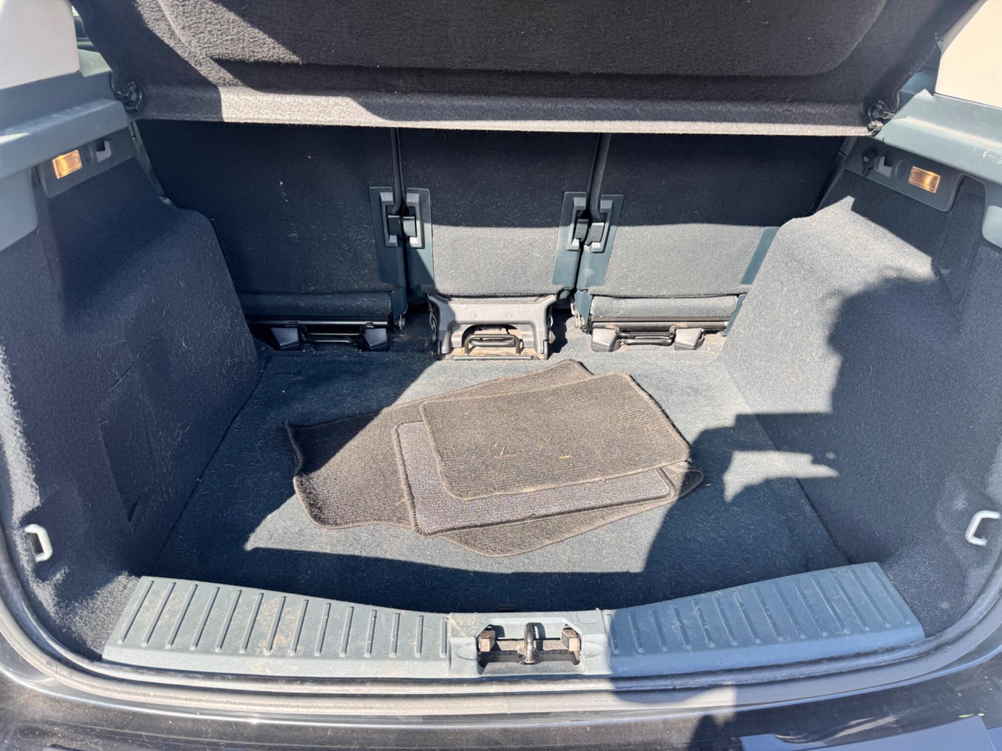 Ford C-Max view 41