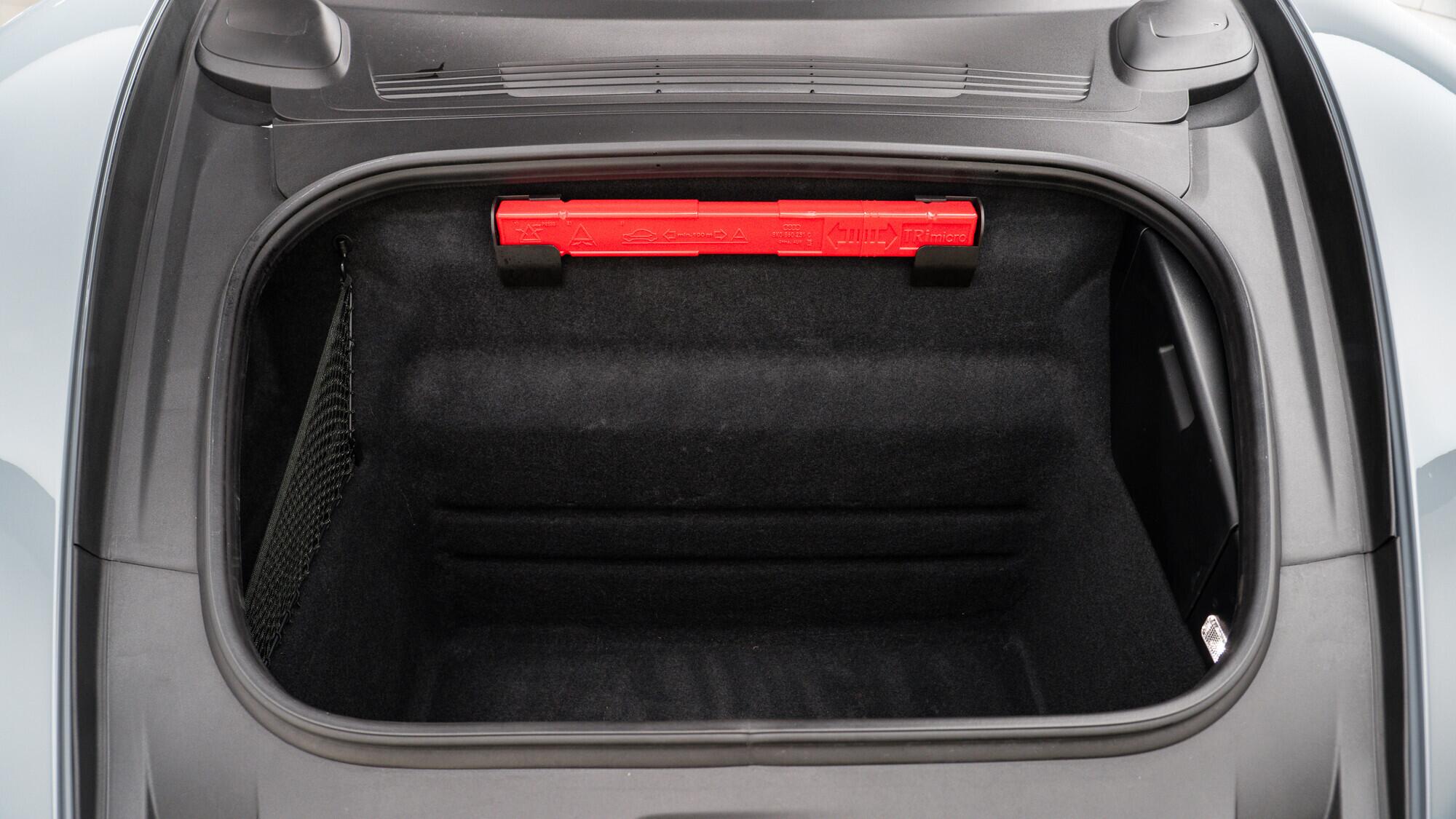 Porsche 911 view 57