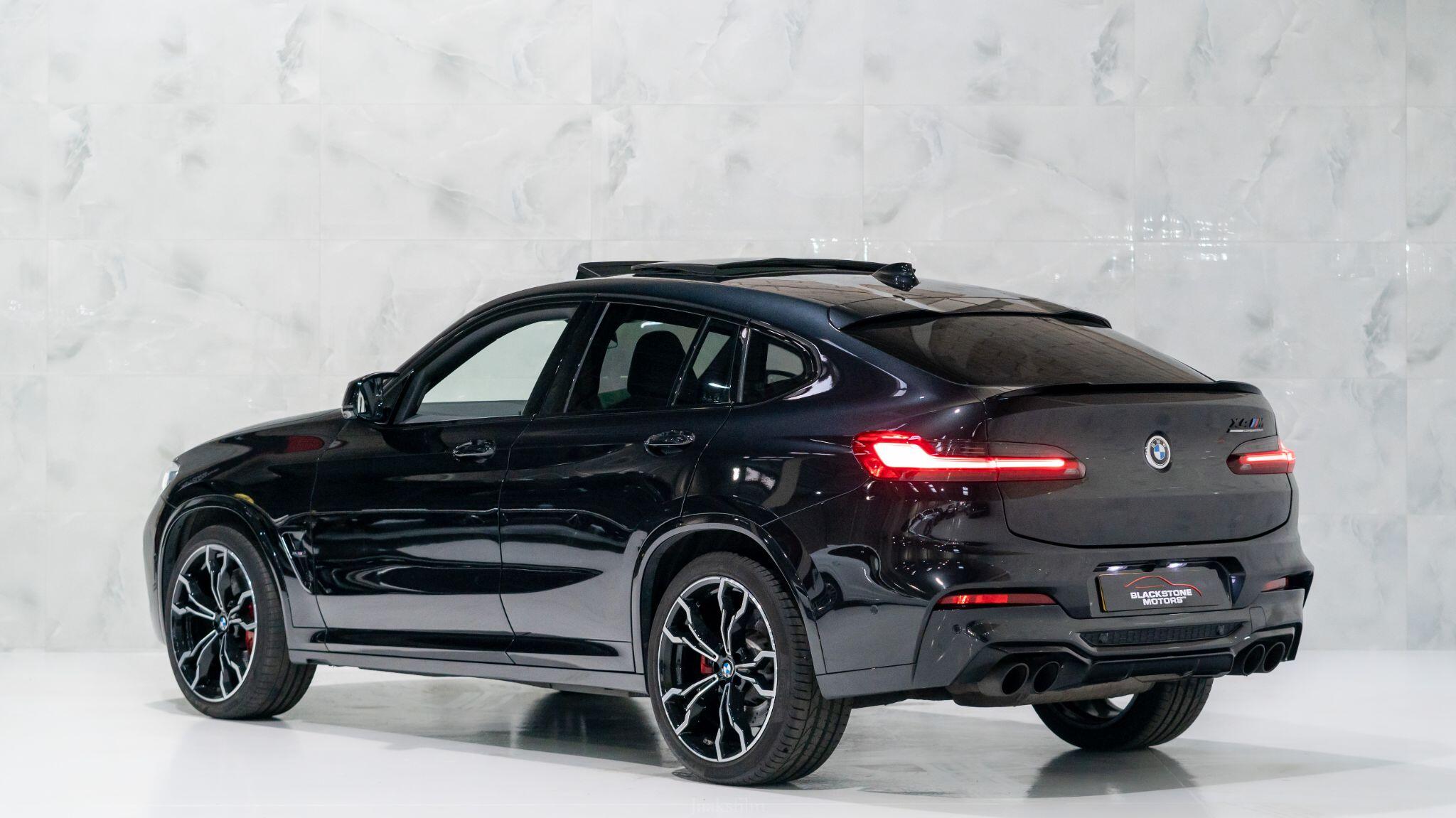 BMW X4 M view 6