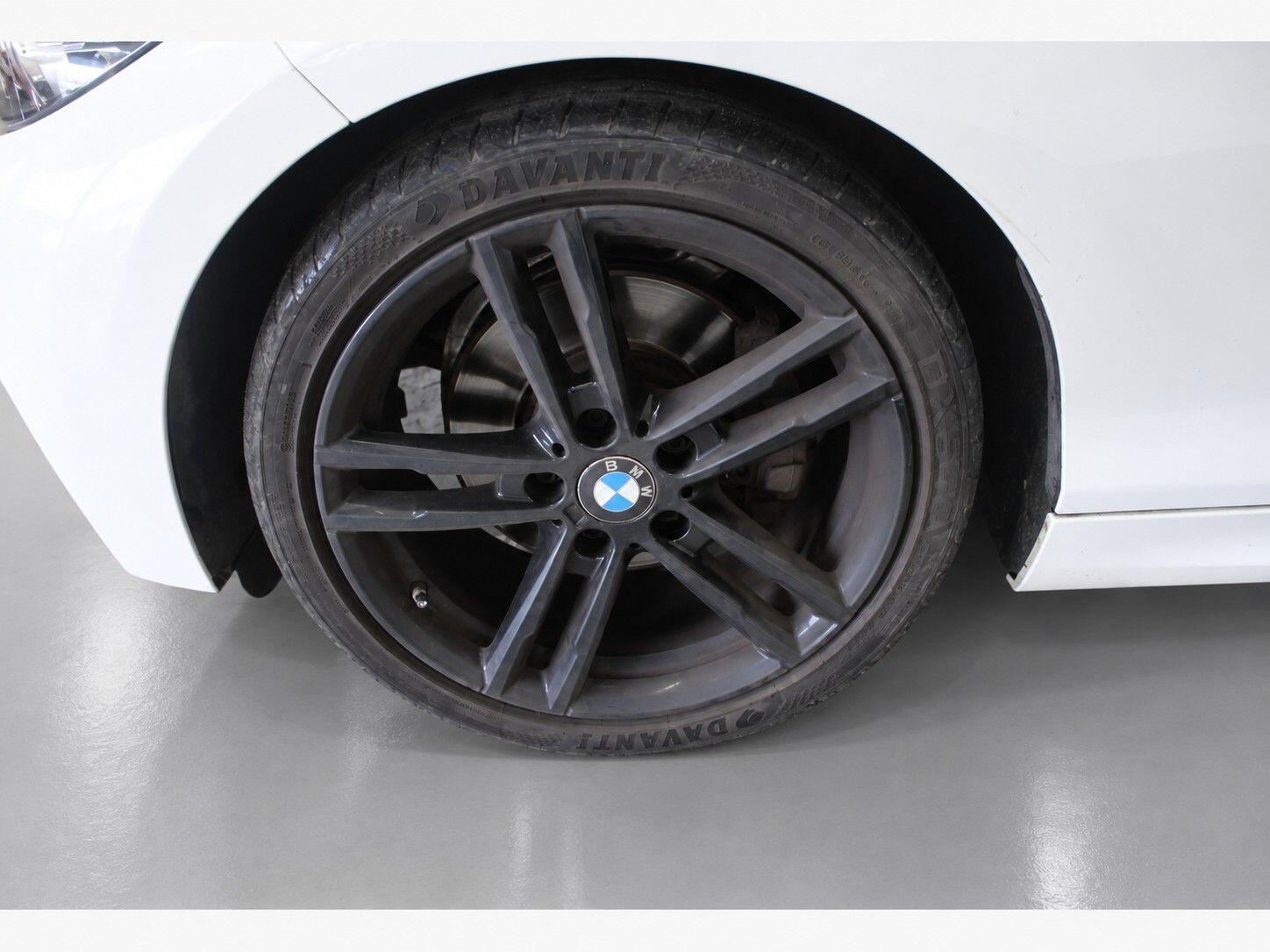 BMW 2 Series view 65