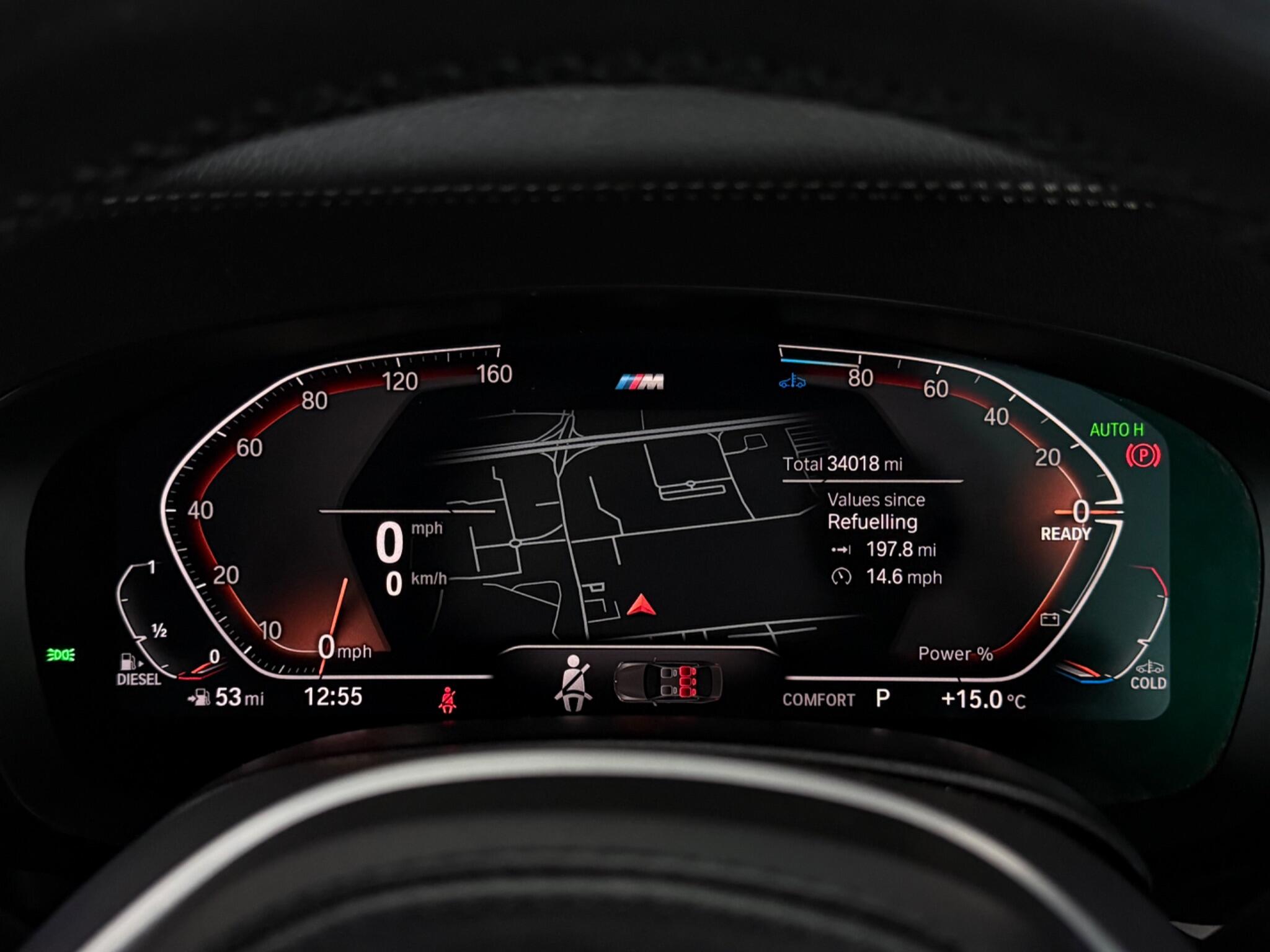 BMW 5 Series view 16