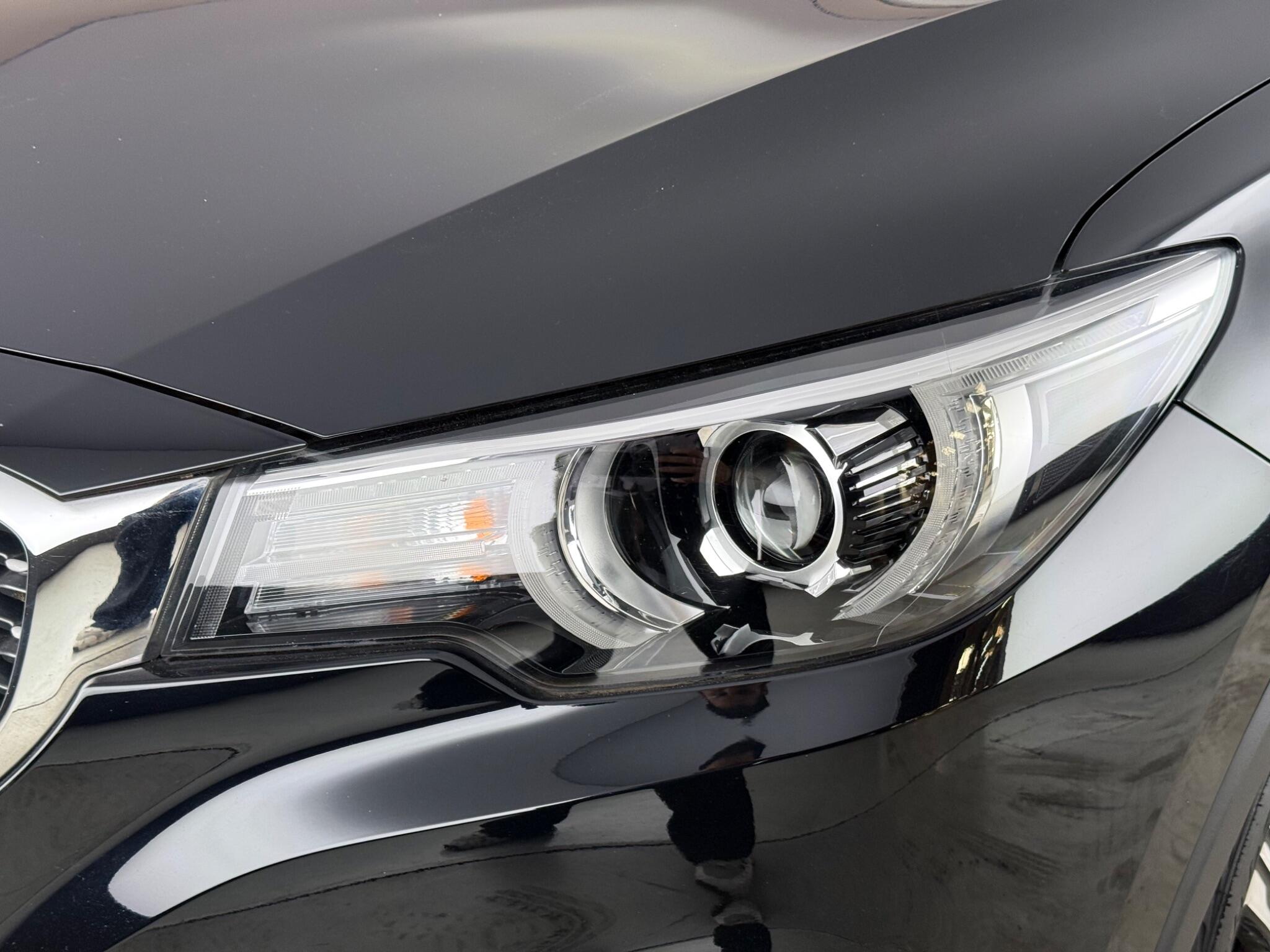 MG ZS view 12