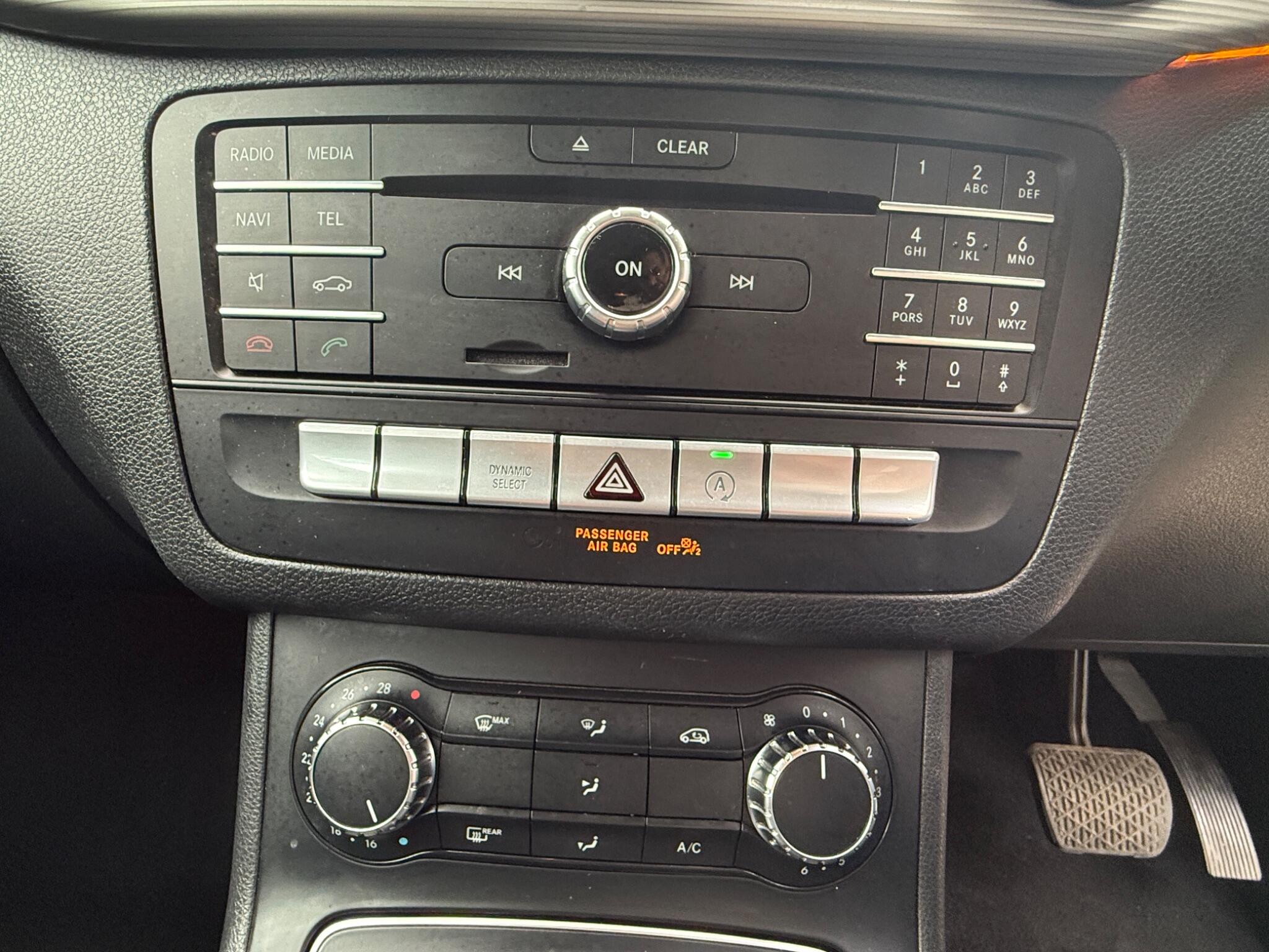 2018 Mercedes-Benz B Class image 40