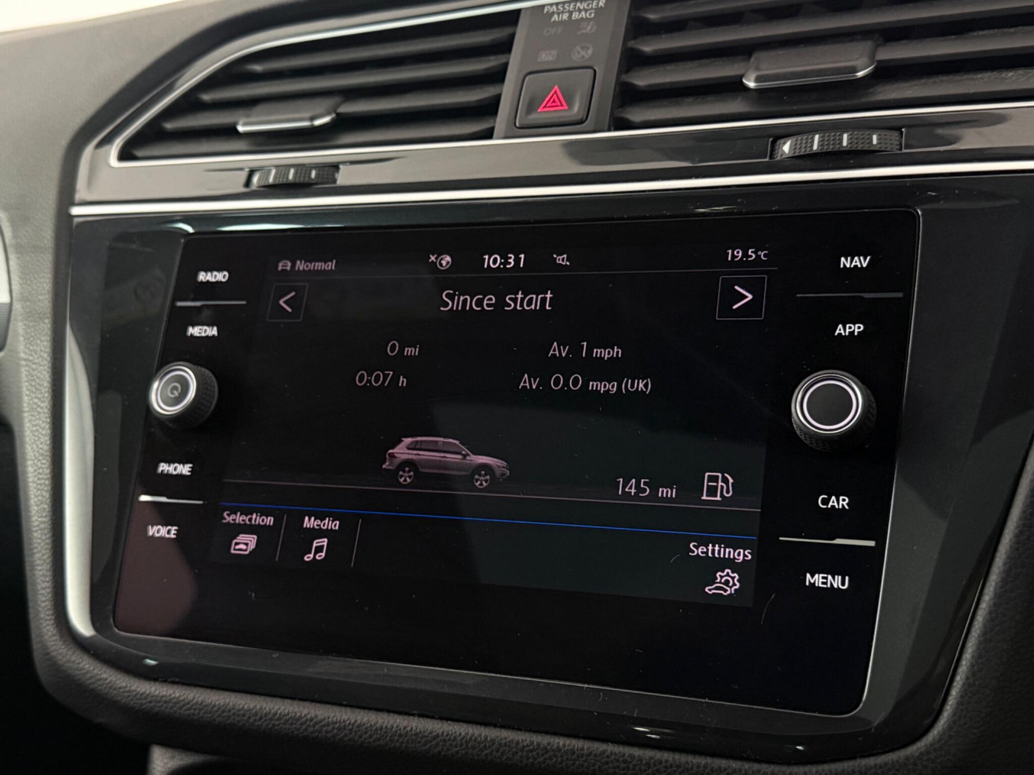Volkswagen Tiguan view 26
